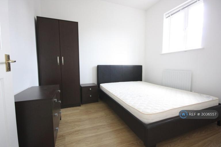 1 bedroom in Kelly Avenue, London, SE15 (#3036557)