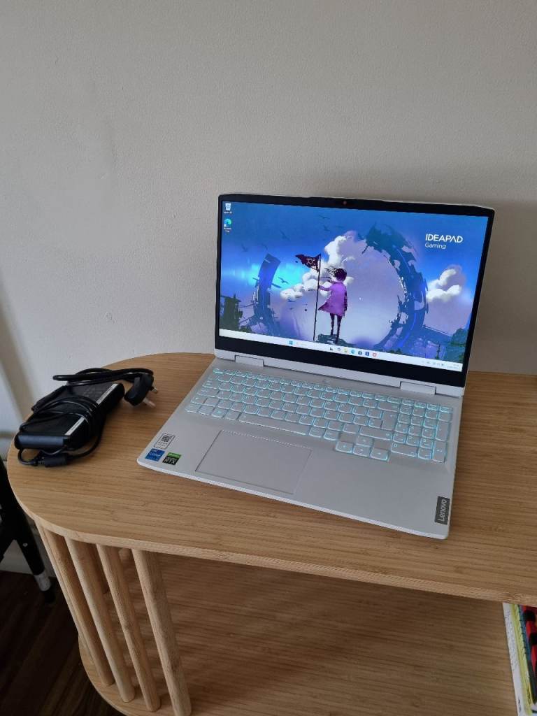 Lenovo Ideapad Gaming 3 laptop 15 inch 165Hz 40GB Ram RTX 3050 1TB SSD