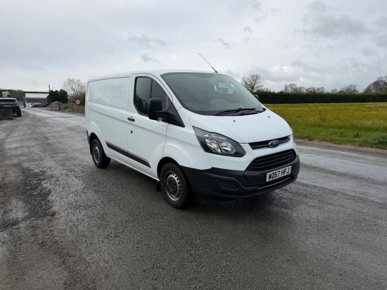 Ford Transit Custom 2.0 TDCi 290 Panel Van 5dr Diesel Manual L1 H1 (1... 2018/67