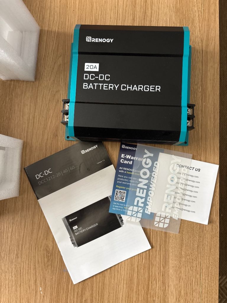 Renogy 20A DC-DC BATTERY CHARGER