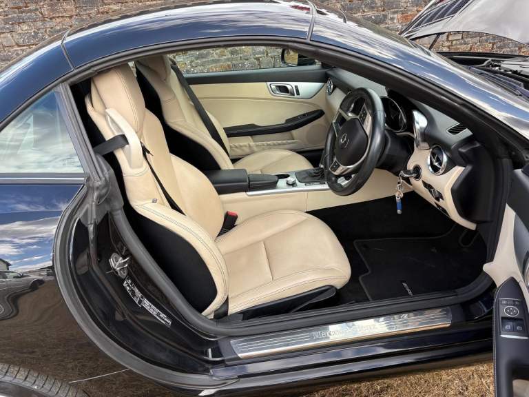 Mercedes-Benz, SLK, Convertible, 2014, Semi-Auto, 2143 (cc), 2 doors