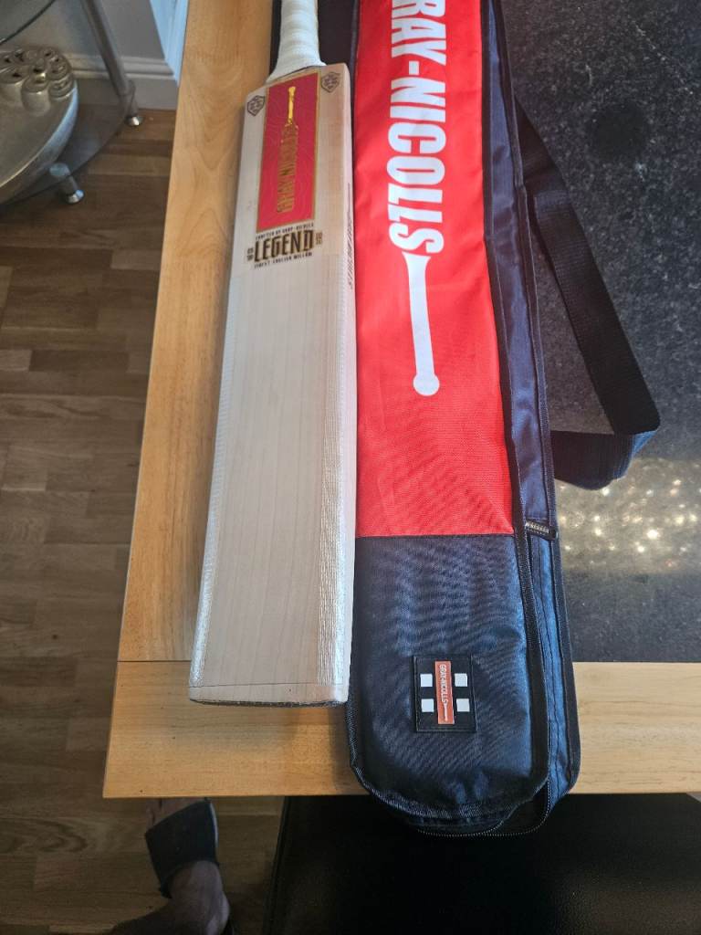 Gray-Nicolls 'The Legend' Cricket Bat with Cover – Good Condition
