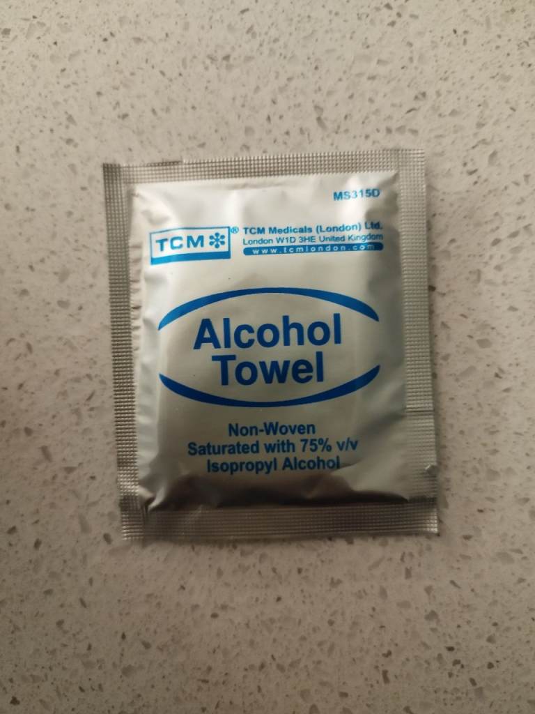 Alcohol Towel (Total 28)