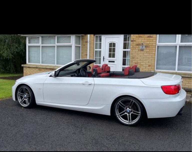 BMW, 3 SERIES, Convertible, 2011, Manual, 1995 (cc), 2 doors