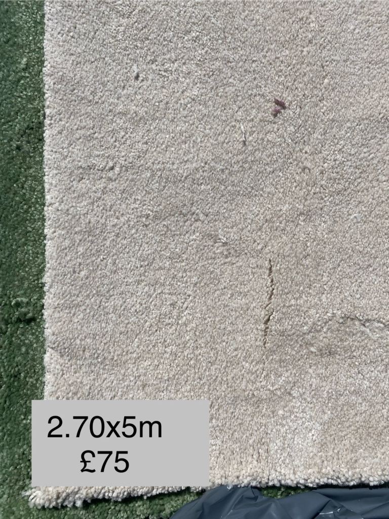 Thick cream 5m wide carpet remnant 2.70x5m