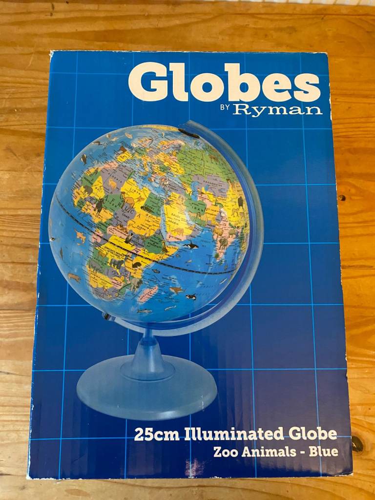 Ryman Illuminated 25 cm Globe Light