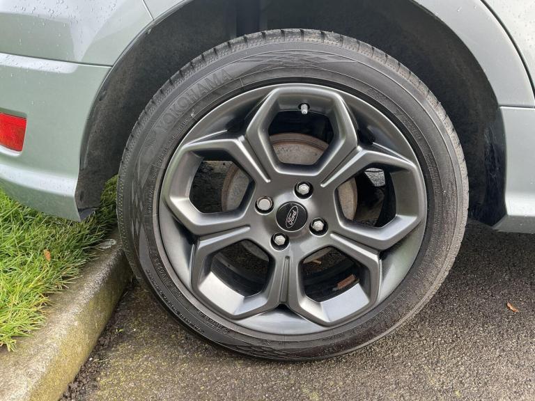 2022 Ford Ecosport EcoSport ST-Line 5 Door 1.0L Ford EcoBoost 125PS FWD 6 Speed Manual HATCHBACK ...