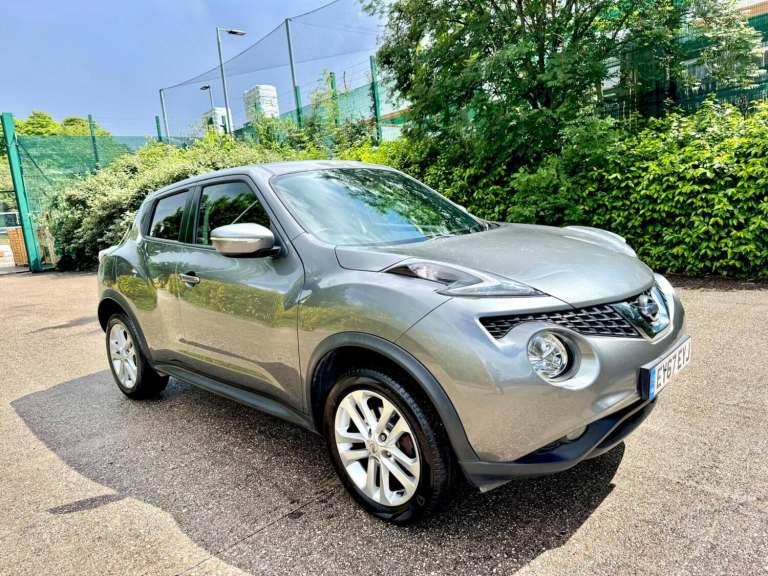 2017 Nissan Juke 1.6 Acenta XTRON Euro 6 5dr HATCHBACK Petrol Automatic