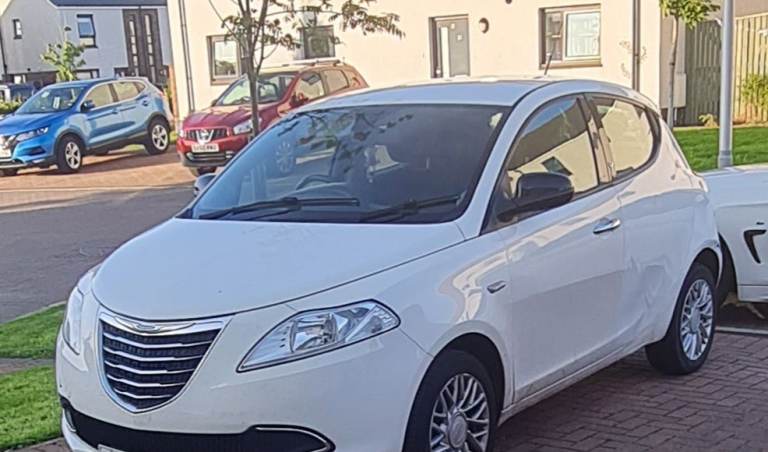Chrysler – Spares or Repairs 