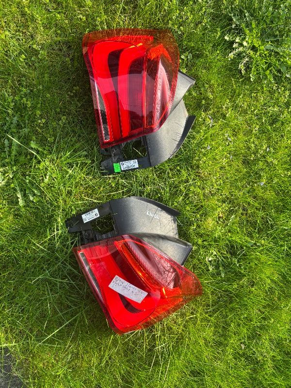 F20 lci outer tail lights 