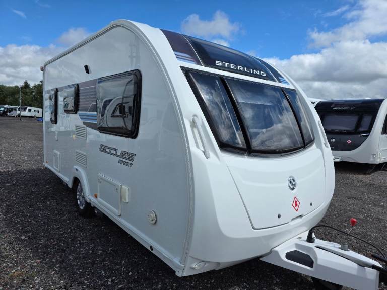 2013 STERLING ECCLES SPORT 442 CARAVAN 