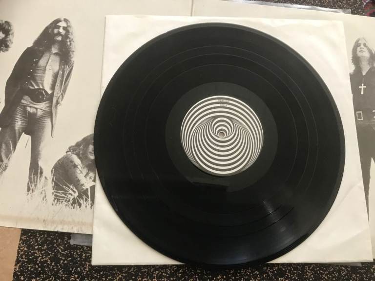 Black Sabbath PARANOID Swirl Vertigo 1st Press 1970