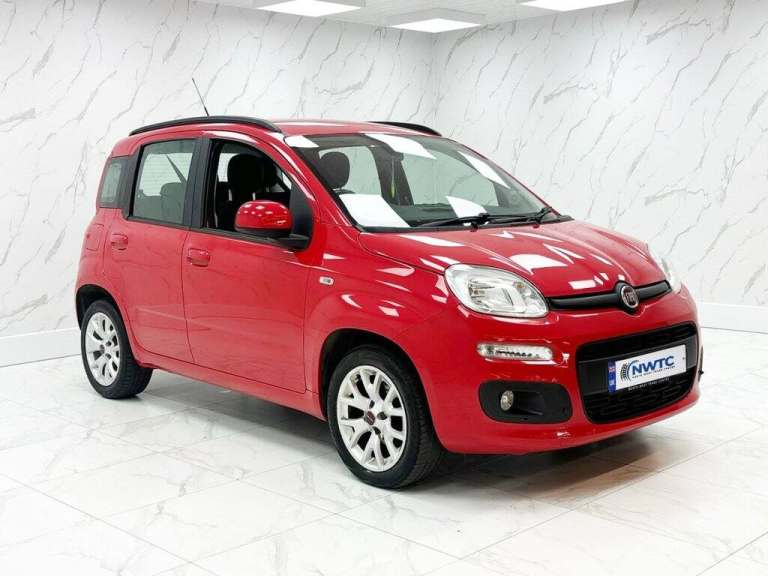 2017 Fiat Panda 1.2 Lounge Hatchback 5dr Petrol Manual Euro 6 (69 bhp) Hatchback Petrol Manual