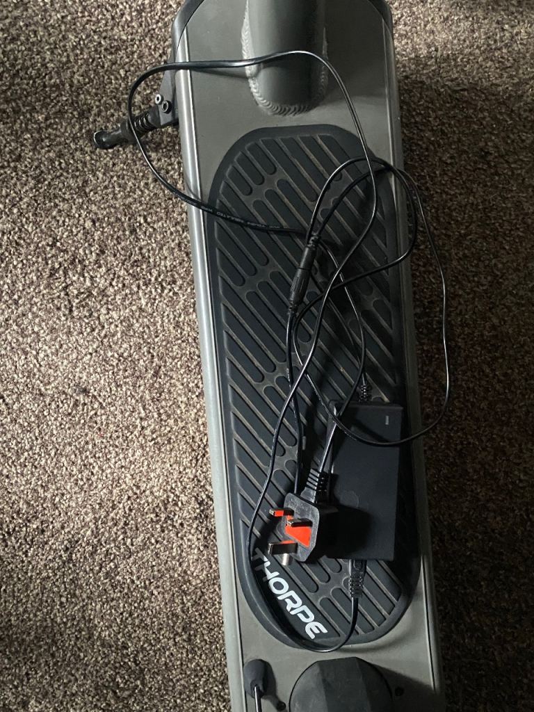 THORPE Electric Scooter - Grey, Good Condition