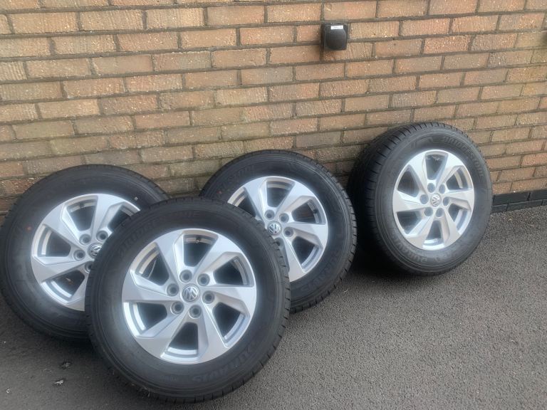 VW T7 and TRANSIT CUSTOM 2024 onwards  new alloy wheels and BRAND NEW TYRES 