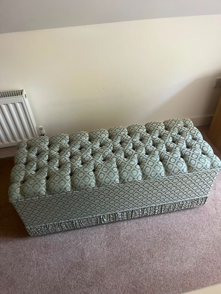 Green fabric Upholstered Fabric Storage Trunk / Ottoman – Green Pattern