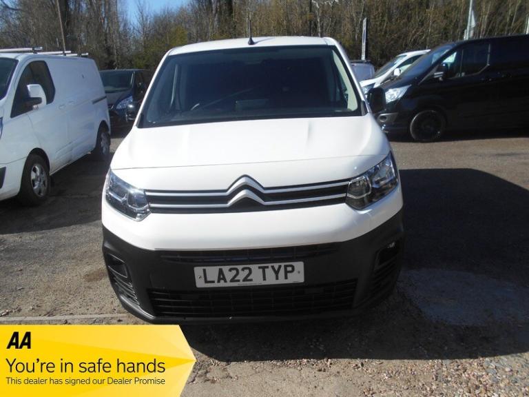 Citroen Berlingo 1000 ENTERPRISE 2022 1.5 DIESEL CAMBELT HAS JUST BEEN DONE.