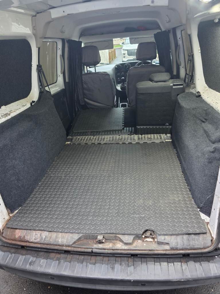 Mercedes-Benz Citan 111 Dualiner XLWB 5 seat crew van SWAP PX like Caddy Combo Berlingo Kangoo 
