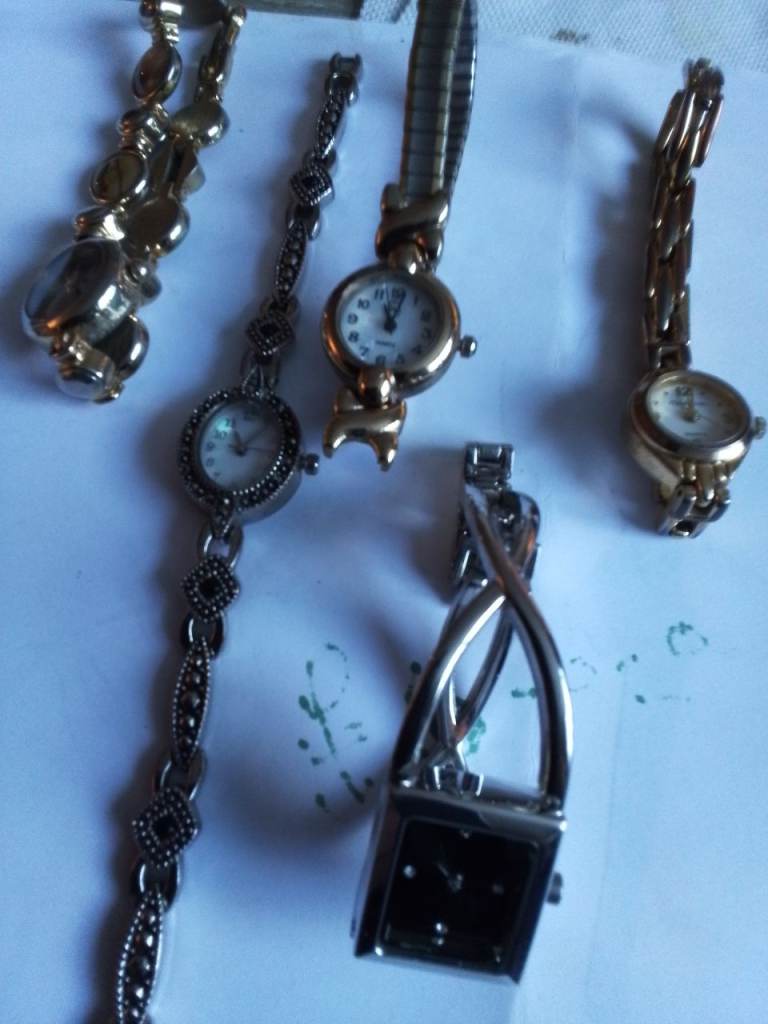 Job Lot of Ladies Watches – Good Condition