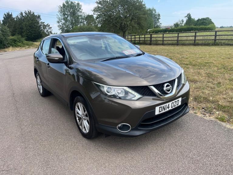 2014 Nissan Qashqai 1.5 dCi Acenta 5dr HATCHBACK Diesel Manual