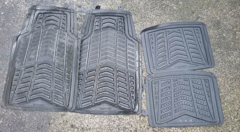 Michelin car mats set of 4