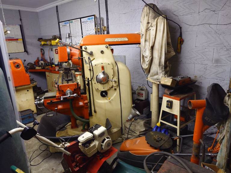 Milling Machine Adcock Shipley