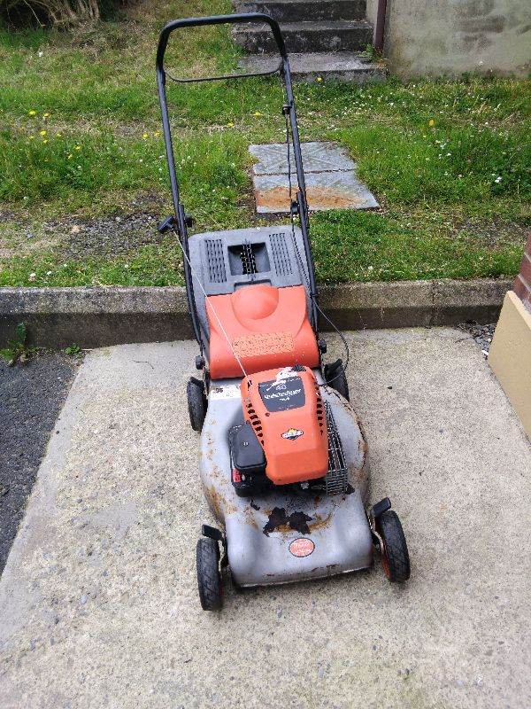 Lawnmower