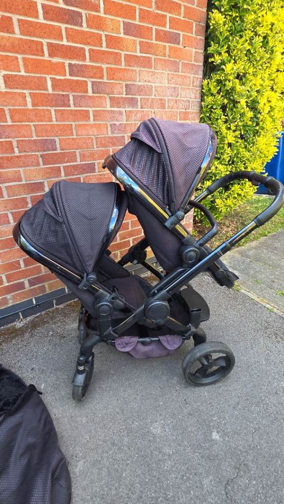 Double Pushchair/Pram – Black, Good Condition