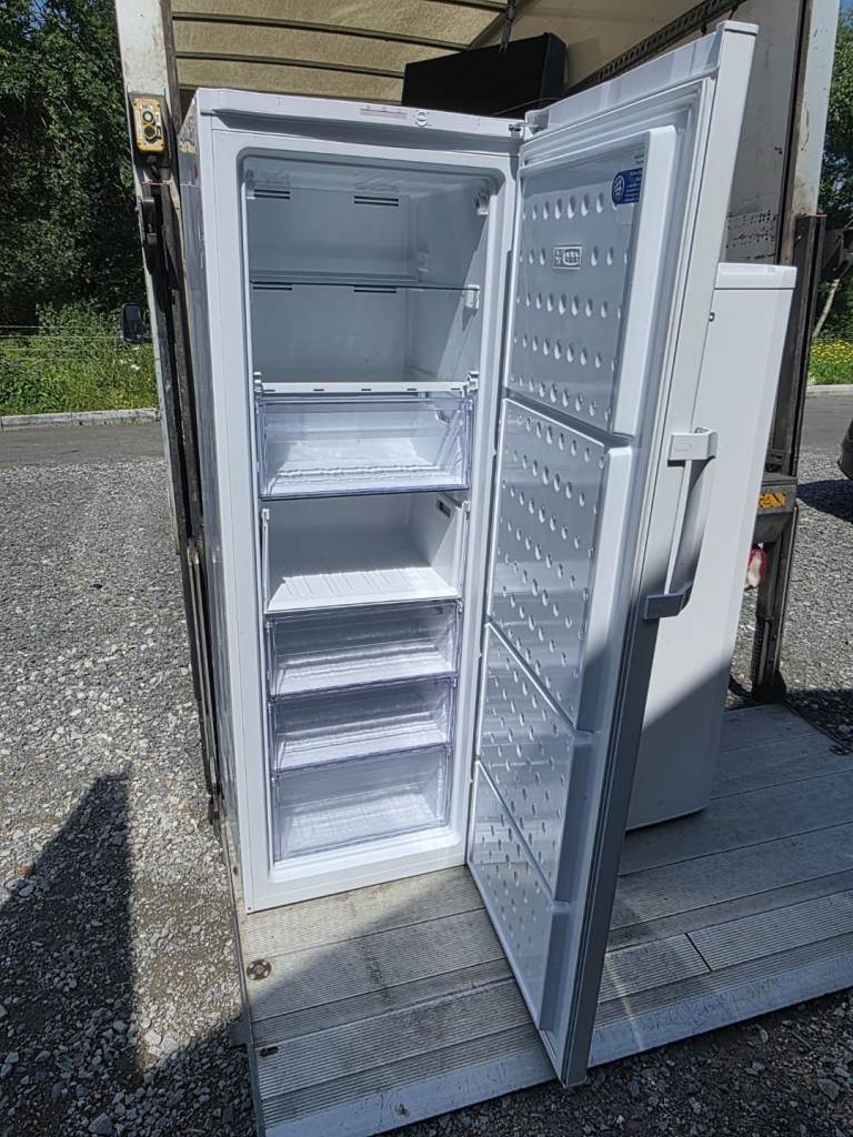 Standing freezer with delivery 