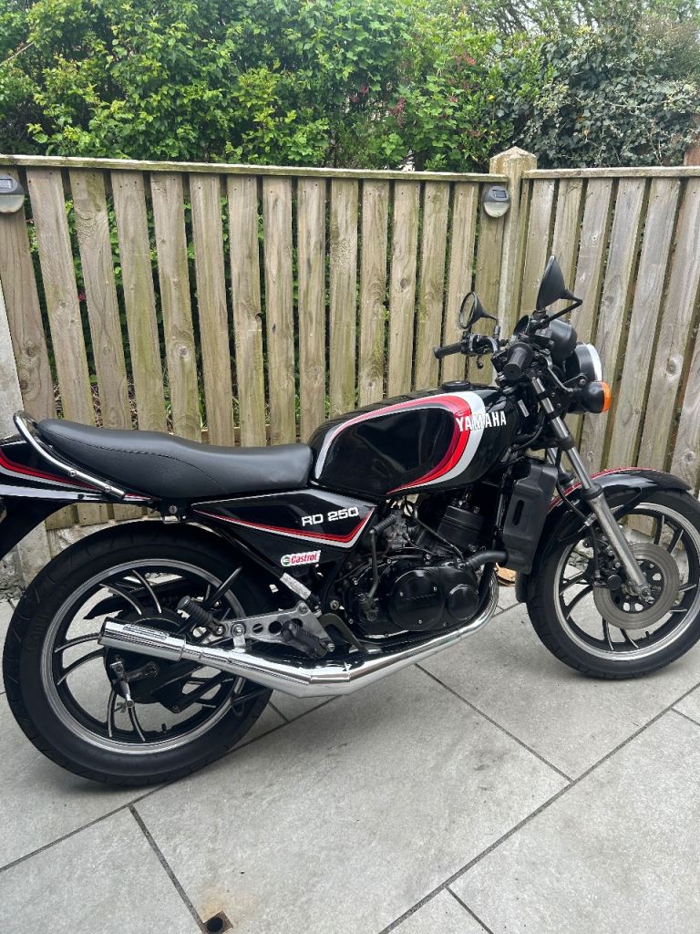 Yamaha, RD 250 LC 