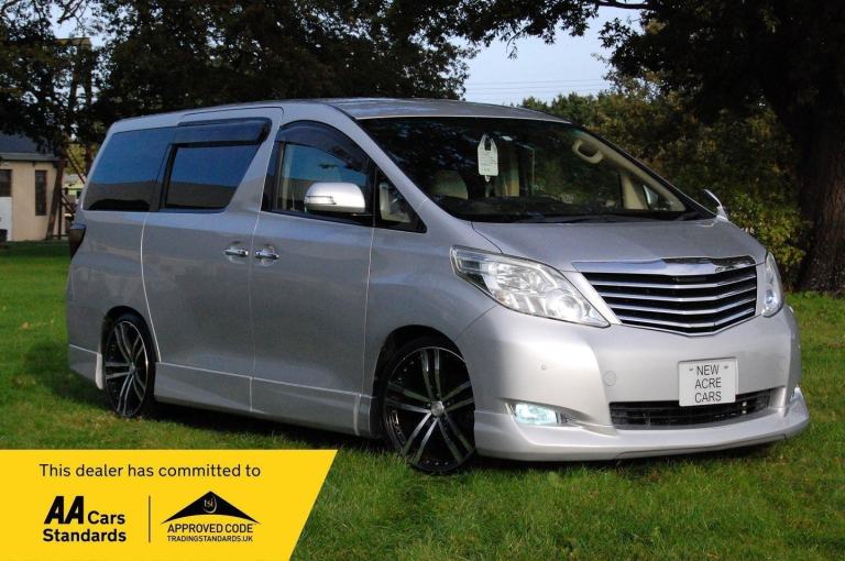 TOYOTA ALPHARD 240X Silver Auto Petrol 2009