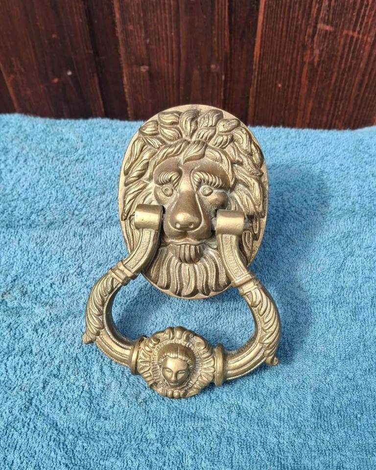 Door Knocker 