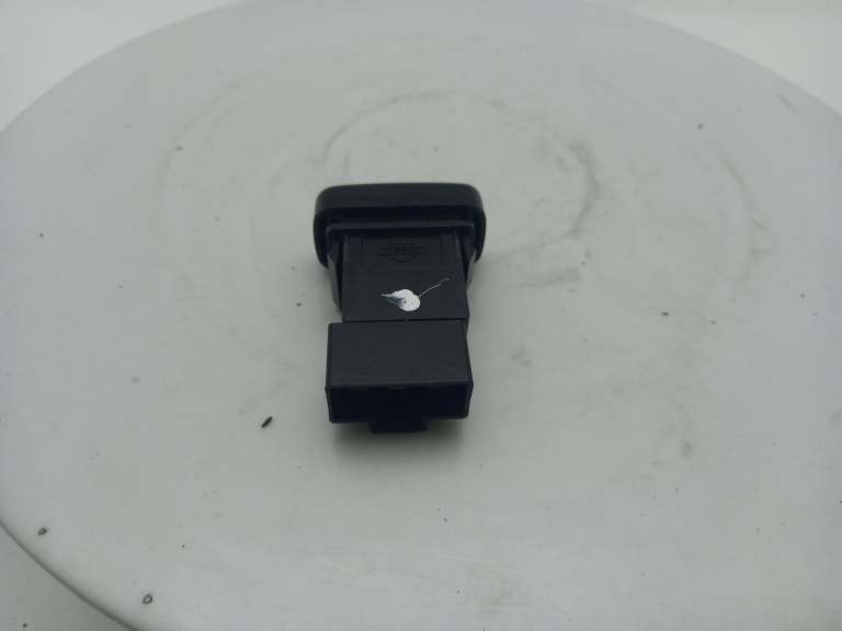 Nissan Primera Fog Light Switch 1990-1996