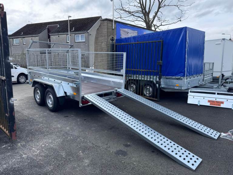 BRAND NEW 10ft X 5ft MASTER TWIN AXLE HEAVY DUTY NIEWIADOW TRAILER 60CM MESH AND RAMPS 2700KG