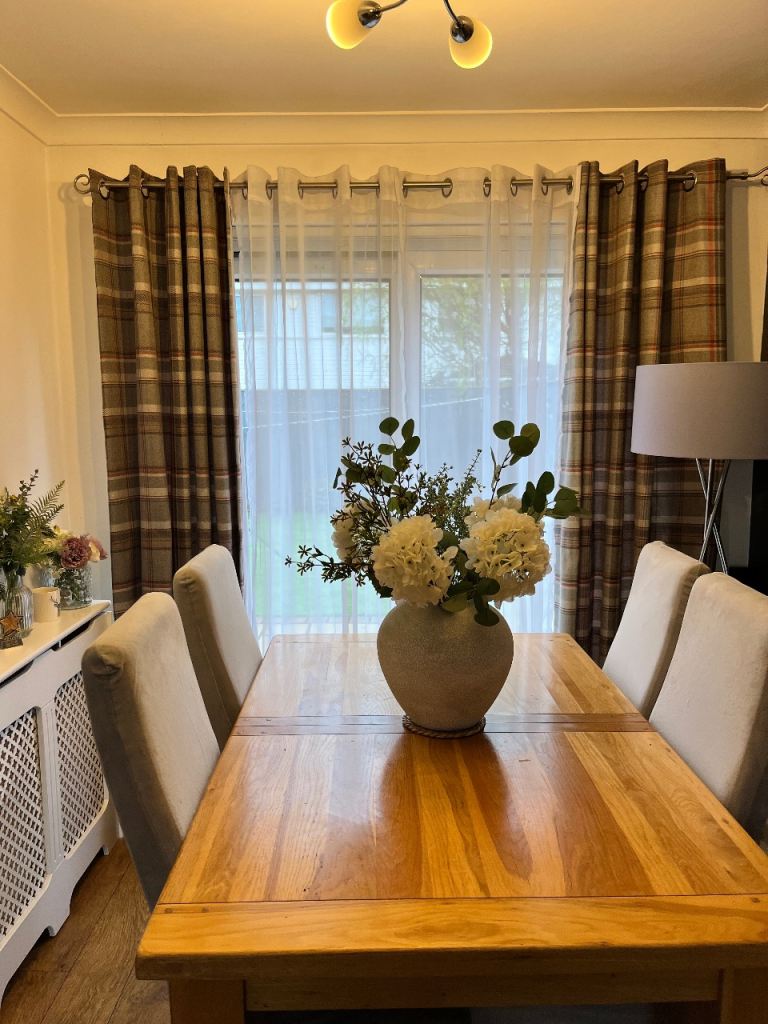 2 sets of checked tartan eyelet curtains 