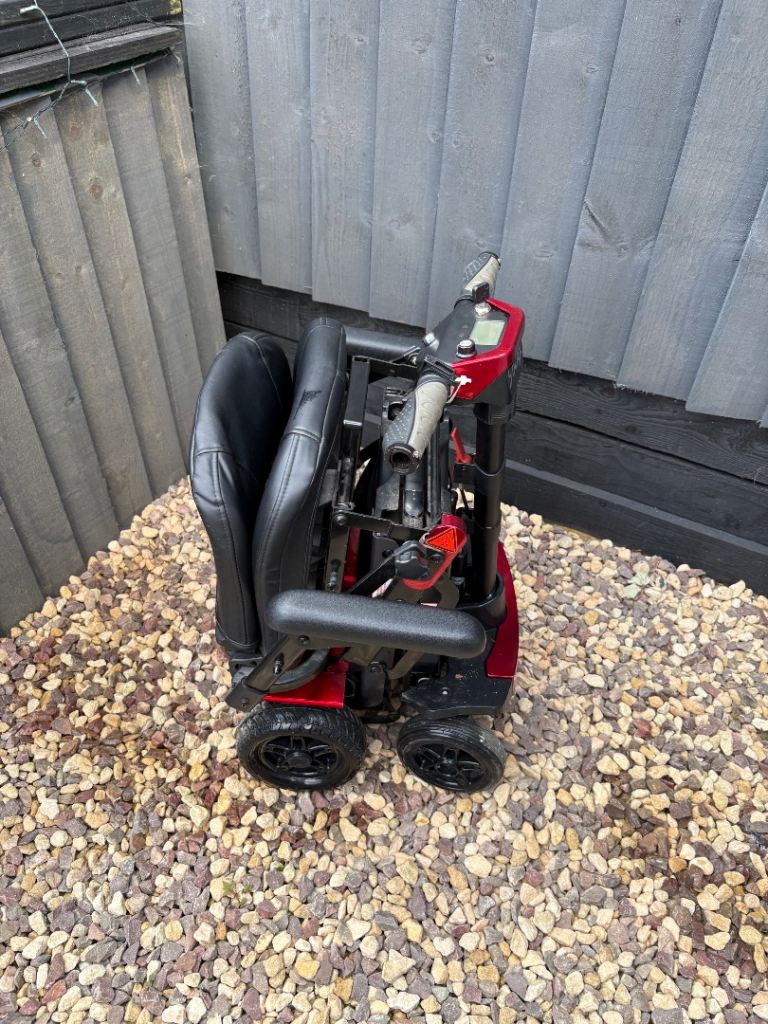 Solax Lightweight Compact Folding Mobility Scooter 