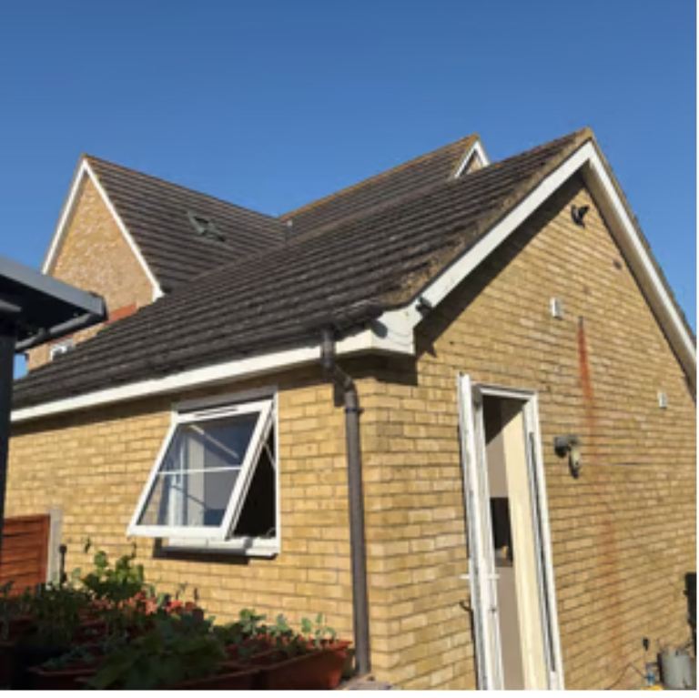 One bed annex to rent bills included 