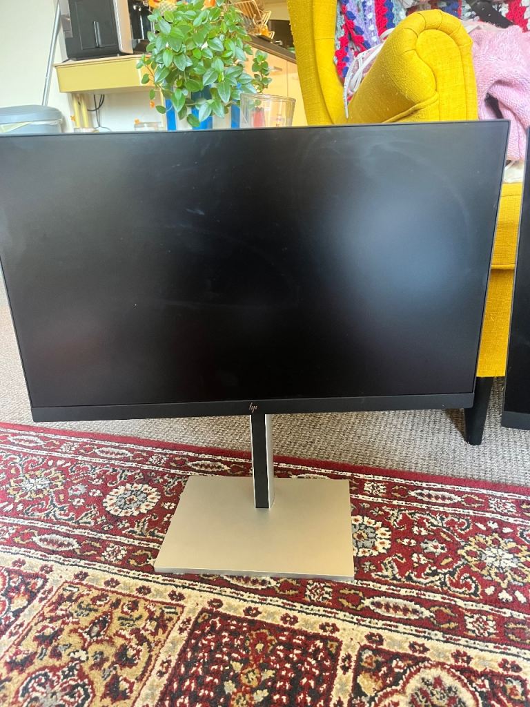 Hp E24 monitors, will sell separately 