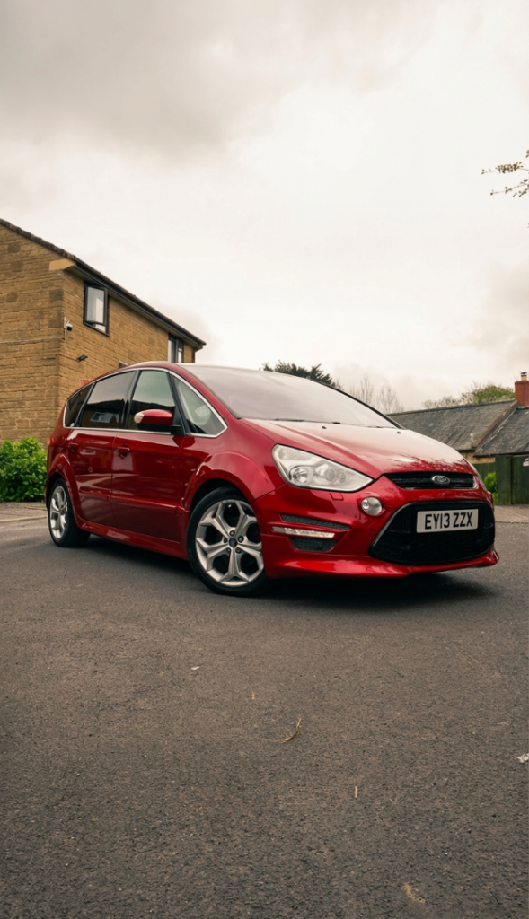 Stunning Ford S-Max Titanium X