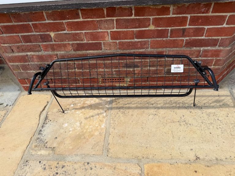 Guardsman Dog Guard for Skoda Superb mk3 from 2015