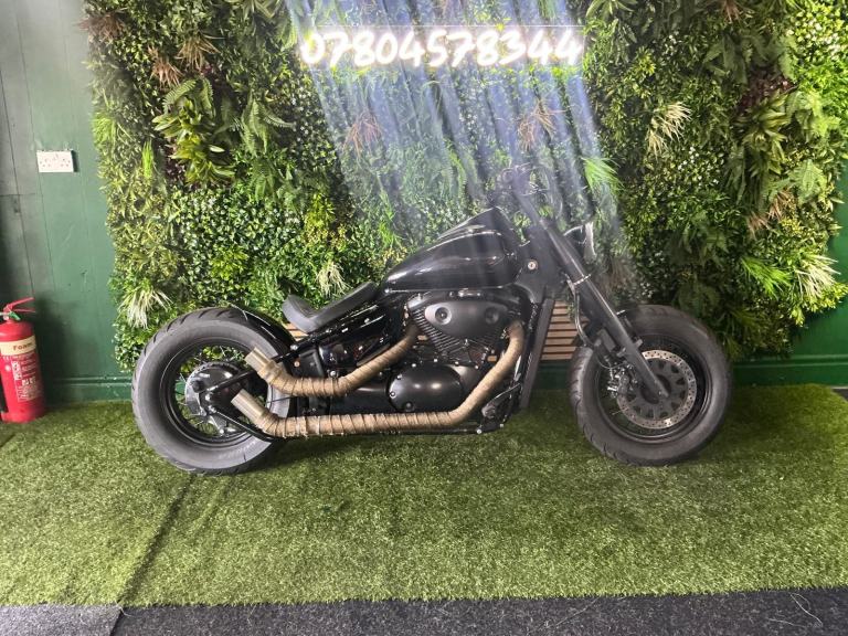 Suzuki VL800