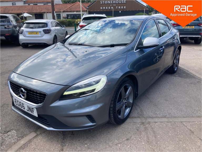 2017 Volvo V40 1.5 T3 R-Design Nav Plus Hatchback 5dr Petrol Auto Euro 6 (s/s) (152 ps) Hatchback...