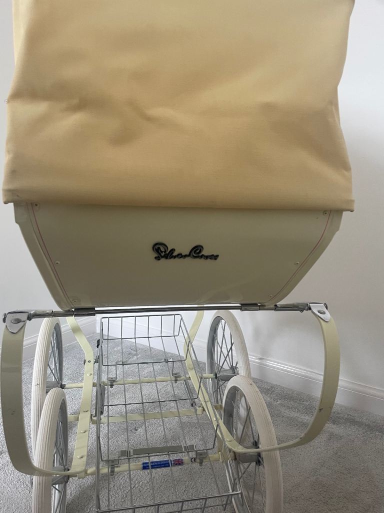 Silver cross limited edition vintage dolls pram