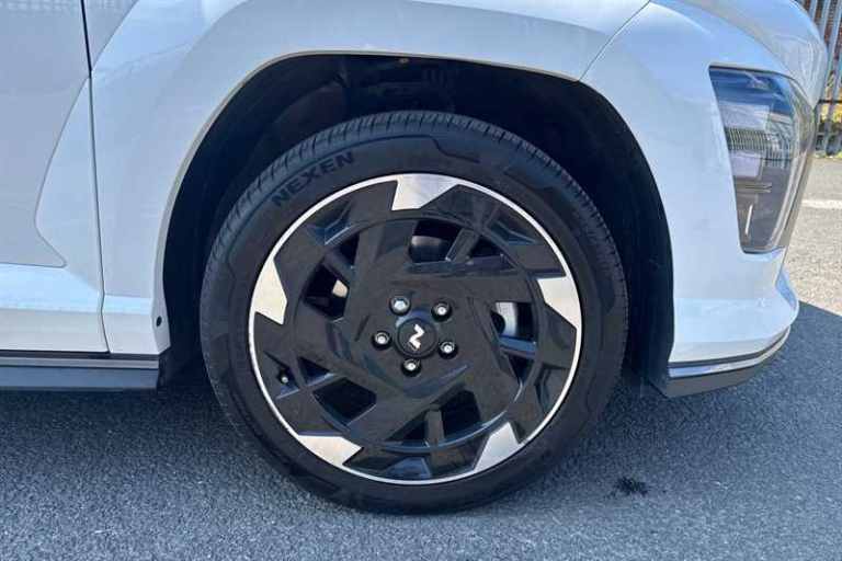 2024 Hyundai KONA 65.4kWh N Line SUV 5dr Electric Auto (218 ps) SUV Electric Automatic