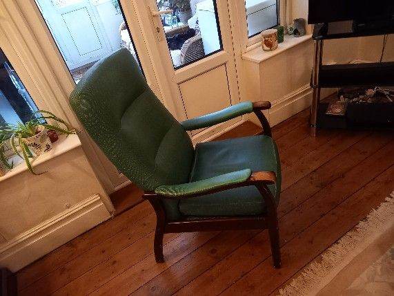 Free Armchair