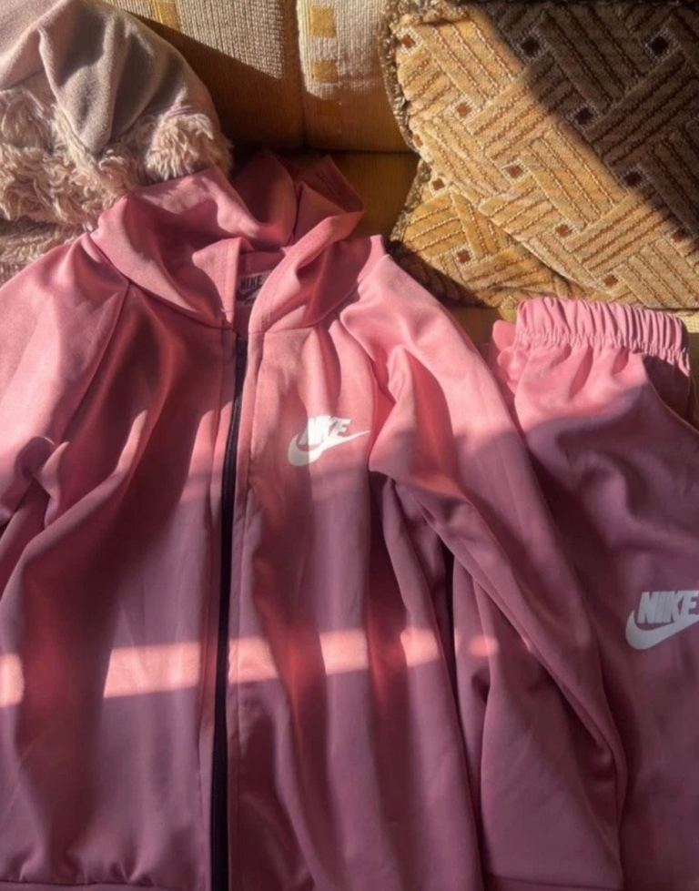 Nike Pink 2pc Tracksuit Set Hooded Full Zip Jacket & Track Pants Size 9-10 Years