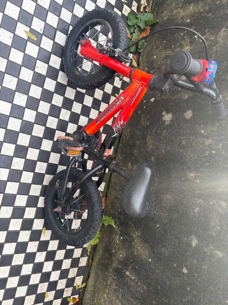 Specialized Hotrock children’s bike 2-4 years 