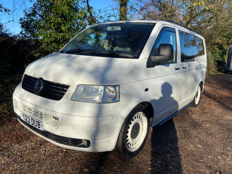 Volkswagen transporter t5 2.5 camper/dayvan 