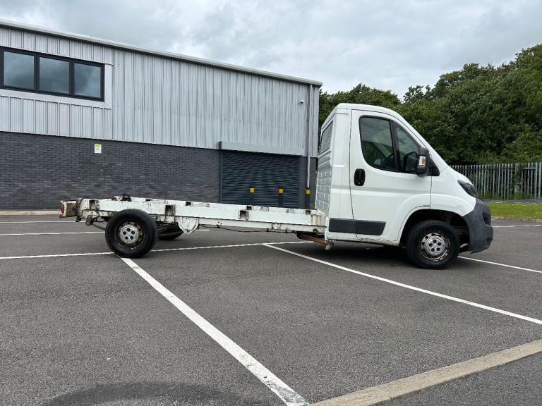 PEUGEOT BOXER 335 HDI LWB CHASSIS CAB FACELIFT