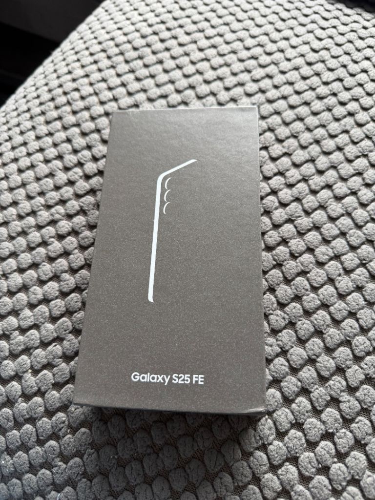 Samsung S25fe unlocked 256gb